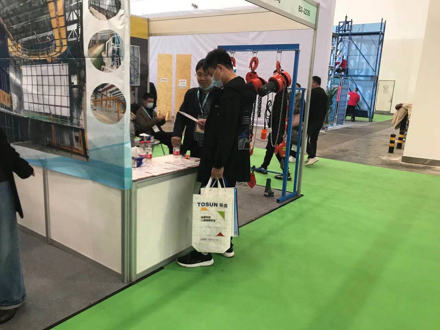 2021年疫情下的商業(yè)機(jī)遇 -- 特寫“山城”牌手拉葫蘆公司 2021年疫情下的商業(yè)機(jī)遇 -- 特寫“山城”牌手拉葫蘆公司